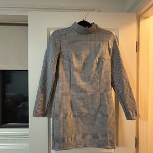 ⭐️ 5 For $25 Boohoo NWT Long Sleeve Mini Dress (6)